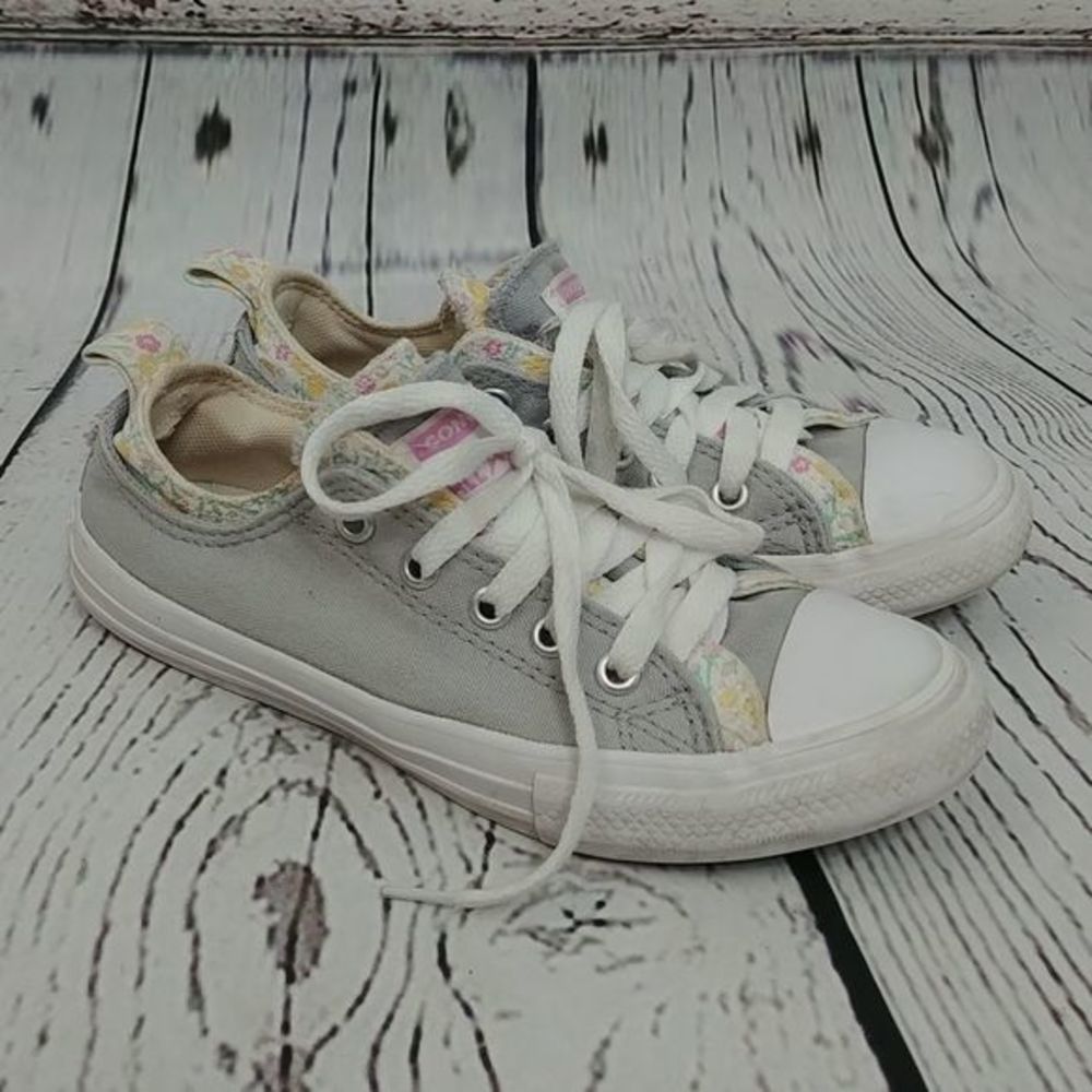 Converse Double Upper Gray Floral Sneakers‎